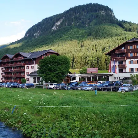 Hallstatt Dachstein Mit Pool Und Gosau