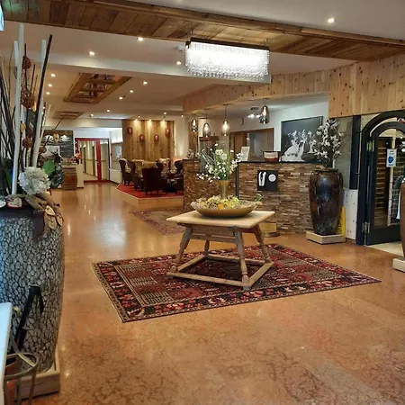 Hallstatt Dachstein Mit Pool Und Apartment
