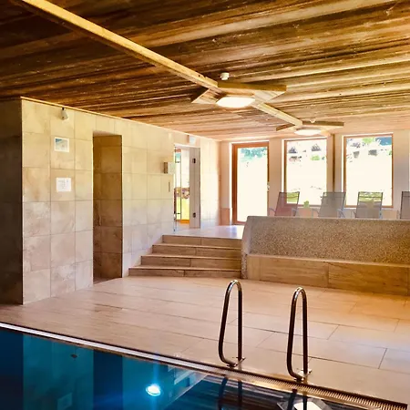 Hallstatt Dachstein Mit Pool Und Apartment Gosau